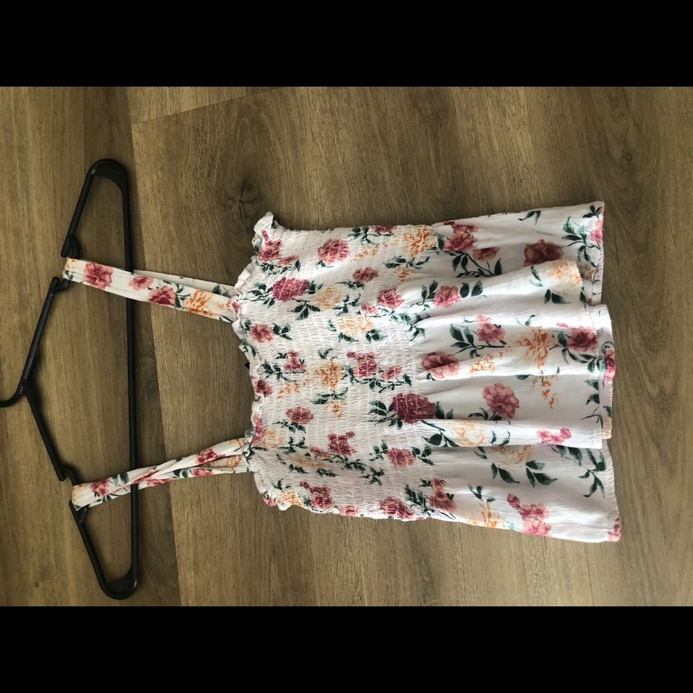 Summer top - Picture 2 of 3